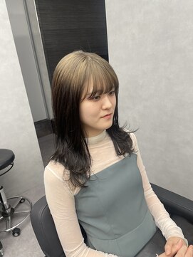 ファイブバイジエクト 堀江(FIVE by The Ect) 脱黒染めカラー　黒髪卒業カラー　逆グラデーション