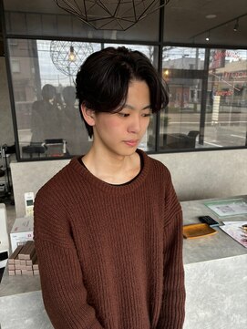 ムード カナザワ(mood kanazawa) センターパート　毛流れパーマ　マッシュ