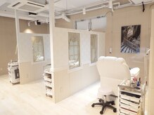 リアンジュ 辻堂(Reange)の雰囲気（店舗の隣にアイラッシュ＆ネイルサロンあります［辻堂/辻堂駅］）