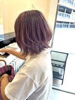 ブレンドバイハピネス(Blend by happiness)&nbsp;切りっぱなしボブ バレイヤージュ風ハイライトカラー ブリーチ