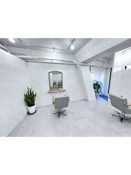 《蒲田駅徒歩3分》4席のみの落ち着いたプライベート空間◇経験豊富なベテランstylistが理想を実現☆