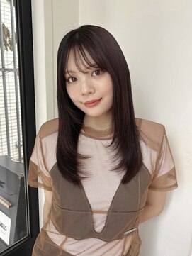 ローネス(LONESS) レイヤーカット　ミディアムレイヤー　透明感カラー