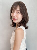 アグノス 青山(Agnos) 縮毛矯正 くびれヘア レイヤーカット アプリコットオレンジ