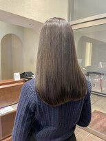エルサフィロ ヨドヤバシ(el zafiro yodoyabashi)&nbsp;オリーブベージュ　ロングヘアー
