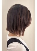 白髪ぼかしハイライトで魅せる、大人のセミロングスタイル