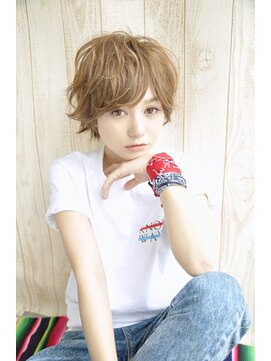 ミルシー(millci) 『millci』 外はね×リラクシー×ちょいフェロ×ハニーベージュ