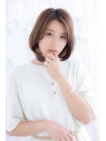 ミック 日暮里店(miq)&nbsp;センターパートで美人顔♪ひし形シルエットミディアムレイヤーa