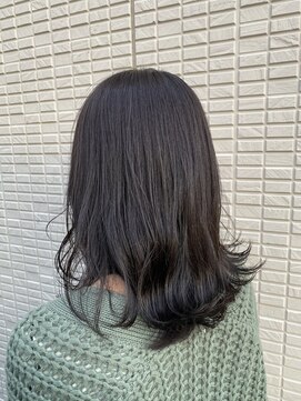 ヘアーチェリーコーク ランプ(HAIR CHERRY COKE Lamp) グレーアッシュ×イヤリングカラー