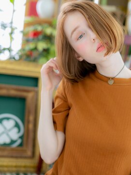 カバーヘア ブリス 志木南口駅前店(COVER HAIR bliss) ハイトーンカラー外国人風前下がりミニボブa志木20代30代40代