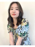 セミロング×グレージュ