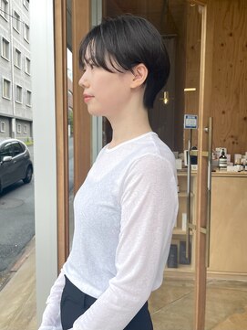 ネキ(neki) 頭が小さく見えるショート