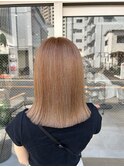 【ADORE　横浜】暖色ベージュ×ぱつっとミディアム