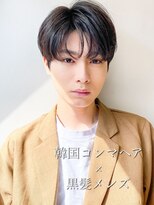 スパイキーショートパーマビジネスヘアセンターパートコンマヘア