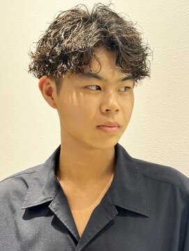 ネイロ 北千住(NeiRo) メンズマッシュツーブロ刈り上げ波巻きツイストスパイラルパーマ