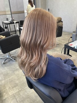 シエンゴールド(CIEN gold) ベージュカラー☆