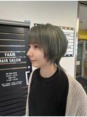 ショートウルフ×カーキグレー