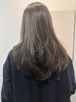 キャンバス バイ ネオリーブ 横浜西口(Canvas by neo.)&nbsp;ロングレイヤー ダークグレージュ ブリーチなし 大人色っぽヘア