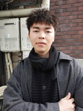 シイ(SIE) オン眉メンズパーマ