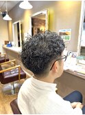 ツイストスパイラルパーマツーブロックマッシュメッシュフェード