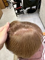 コンフィー(comfy)&nbsp;ファッションカラーで作る白髪ぼかし