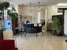 優しい光が、店内を暖かく包みます…★