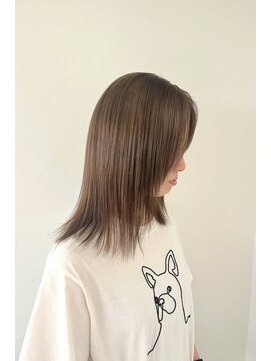 ロマリア 渋谷 渋谷宮益坂(Lomalia) Lomalia渋谷ナチュラルハイトーンベージュレイヤーカット