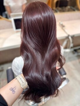 ルームバイシー 新宿(Loom. by Sea) 〇ワインレッド×クラゲヘア[ココアベージュ/レイヤーカット]