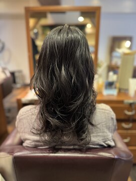 上品なゆるふわパーマ