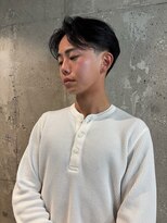 オルカ(ORCA) フェード/刈り上げセンターパート/リバースセンターパート