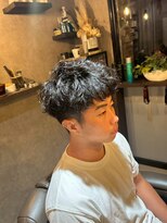 トニコ(toniko)&nbsp;シャドウパーマ×マッシュ×刈り上げ×ビジネスヘア