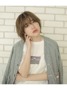 リビンバイアフロート(Livin by afloat) 20代・30代・40代・50代全ての人におすすめな万能ショート