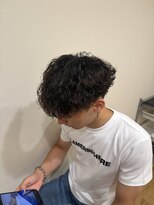 クロウ 豊川(CROW)&nbsp;波巻きパーマシャドウパーマフェザーパーマ豊川メンズパーマ