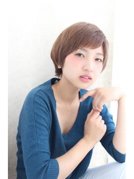 ソース 梅田(SOURCE) オン眉ベリーショート