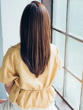 オートクチュールランコントレ(Haute Couture Rencontrer) ツヤ感ロングスタイル