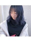 ホワイトブルーカラー