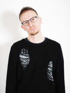 ヘアーアンドメイク キノトロープ(H&M KINOTOLOPE) ブルーブラック/ スペインカール【 本郷/ 春日】