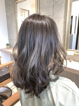 アヤラグランスパ 船橋店(AyaLA GRAN SPA) 【福田隆晃/船橋】シアグレージュ&ミディアムアレンジ