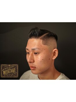 【丸亀エリアのハイセンスバーバー】ミリ単位でこだわるカットで型にはまらず”あなたなり”をご提供します