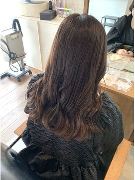 フェリア 池田(FERIA) グレージュカラー/艶髪カラー/透明感カラー