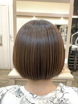 アルターリール(aL ter Rire)&nbsp;黒髪/ボブルフ/ネビージュ/小顔/ワンレン/福原遼華