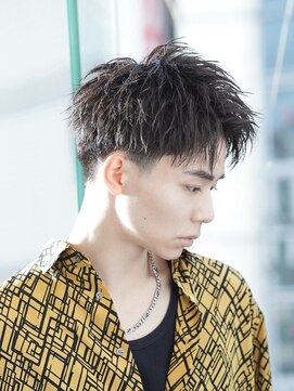 アルファ 新宿(alpha) 【alpha 新宿】ツーブロック×スパイキーショート