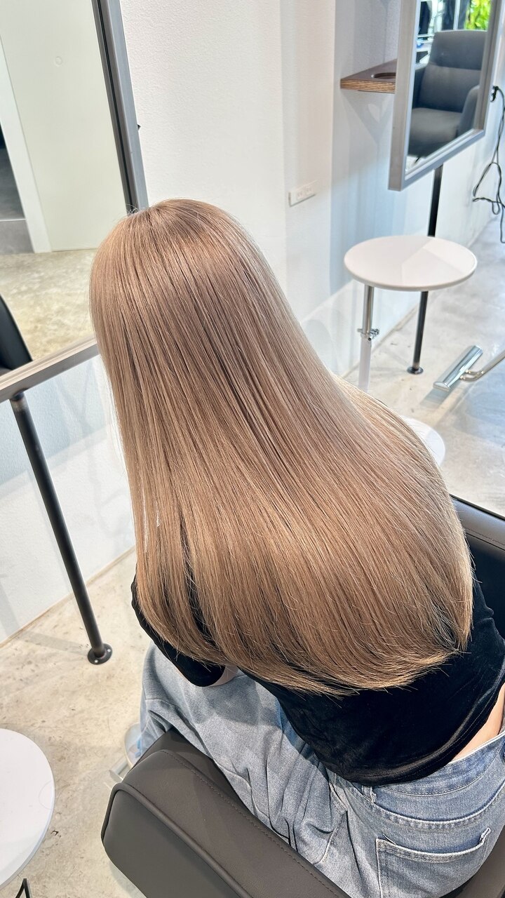 2025年-2026年冬】ホワイトミルクティーの髪型・ヘアアレンジ｜人気順