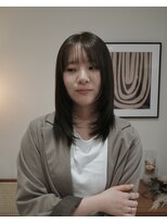 アン(awn)&nbsp;【レイヤー×アッシュベージュカラー】