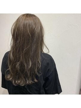 ルッソカナン(Lusso canaan) オリーブベージュ大人ヘアー