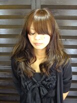 グリーンフロウ(greenflow) しっとり大人のウェーブスタイル