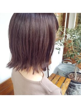 カウチ(Kauti) つやラベンダー