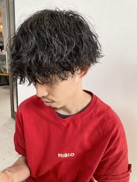 ツイストスパイラルパーマツーブロックメンズマッシュメンズヘア L ヒビヲ Hibio のヘアカタログ ホットペッパービューティー