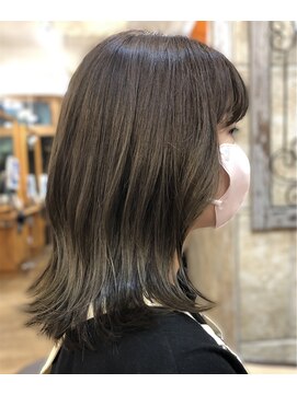 シャンティ 琴似店(Shanti) カーキ♪