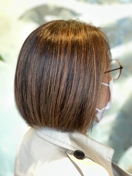 エディット アンド 緑地(Edit&) 大人ハイライト、白髪ぼかし