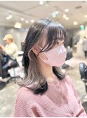 かわいいお顔周り インナーカラーホワイトベージュ